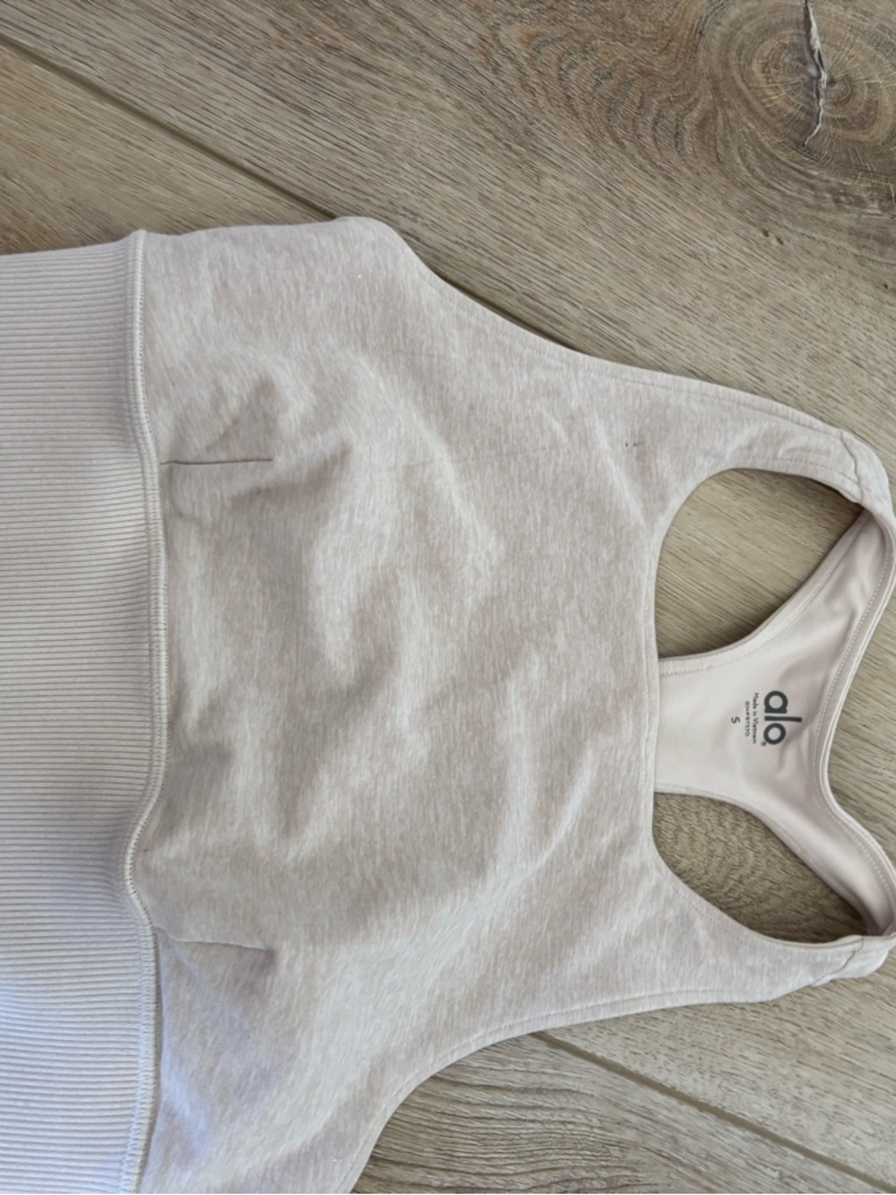 ALO Yoga Alosoft Bone Racerback bra Small